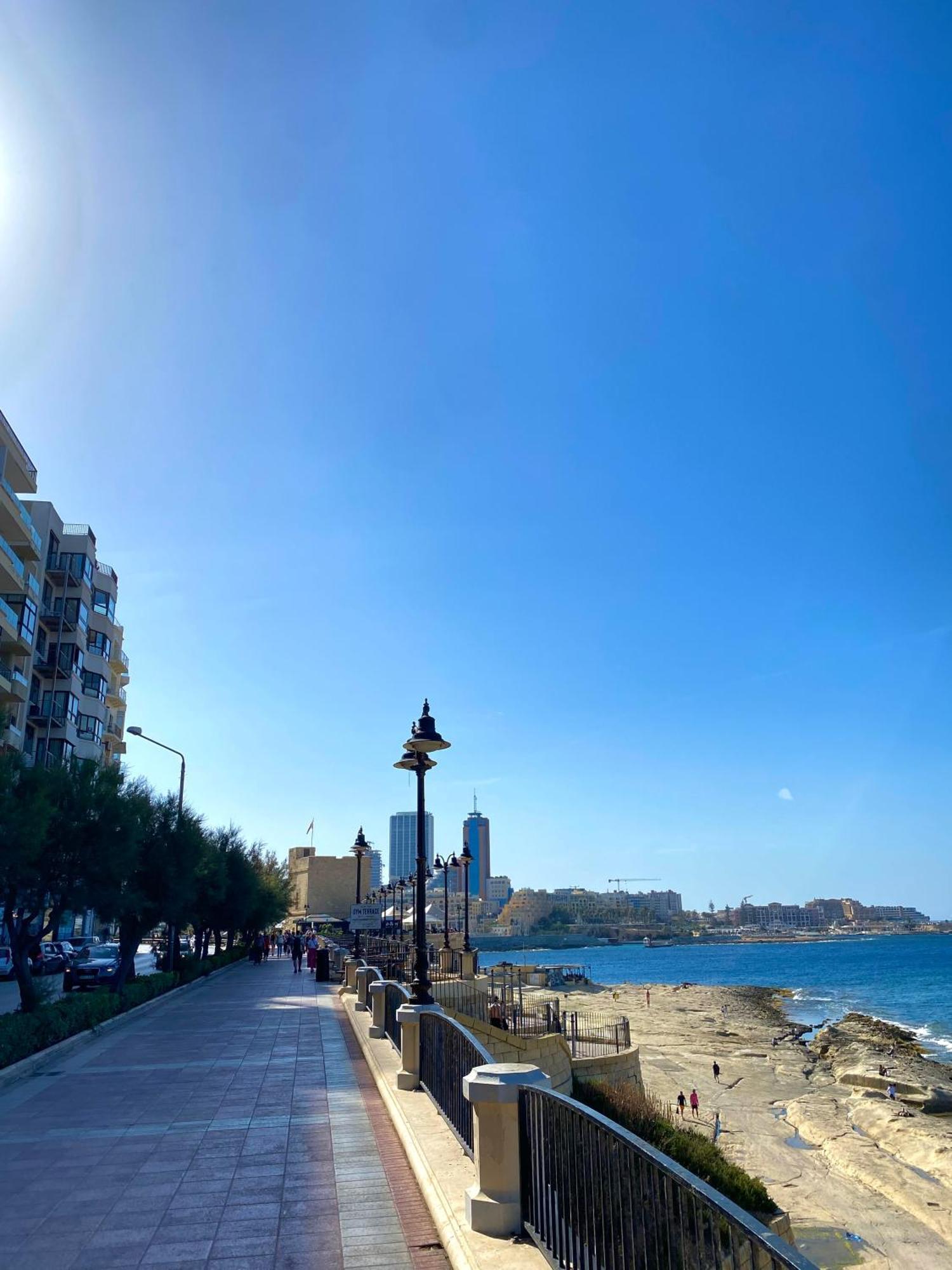 Tigne Sliema Three Bedrooms Apartment Extérieur photo