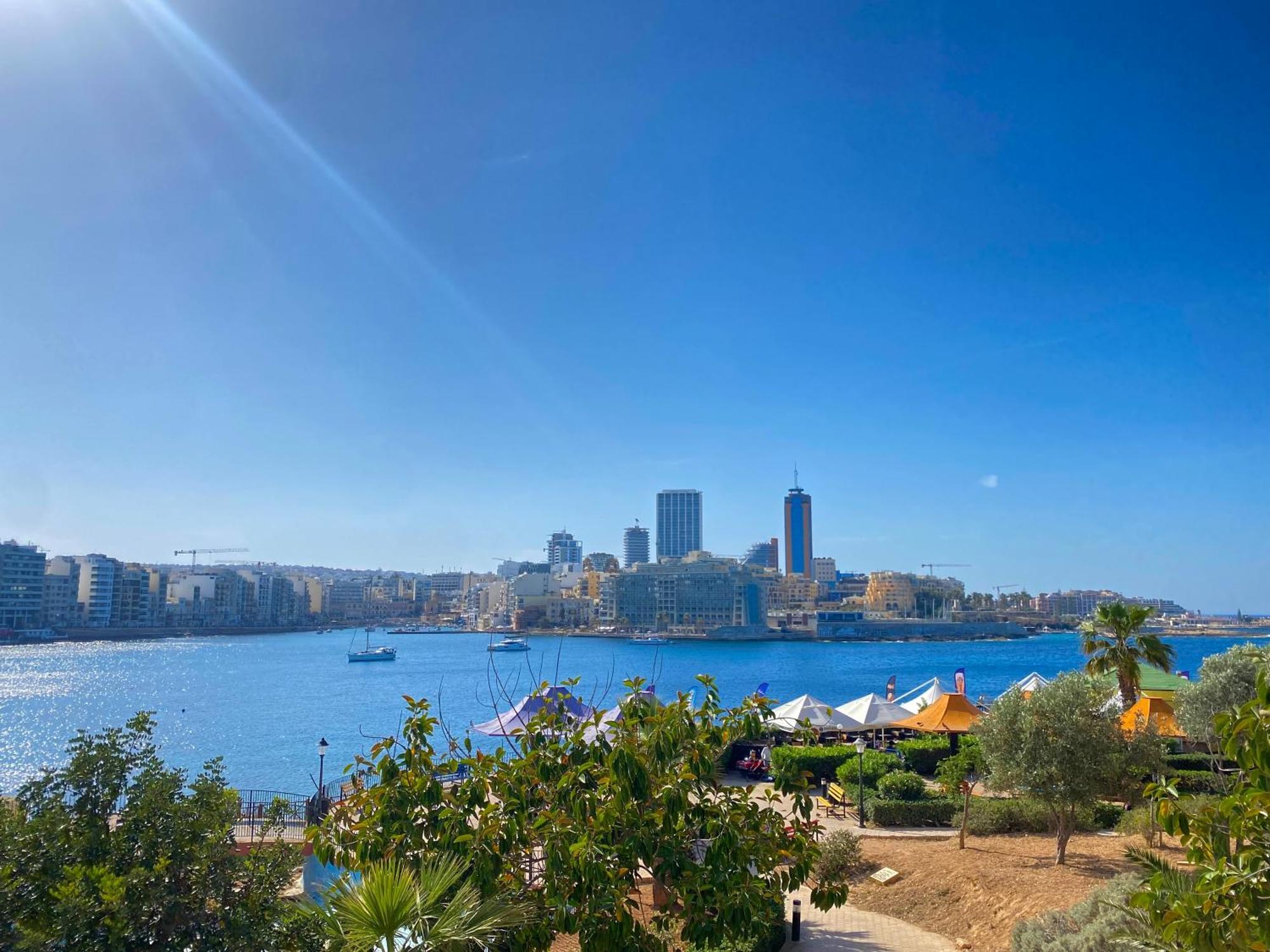 Tigne Sliema Three Bedrooms Apartment Extérieur photo