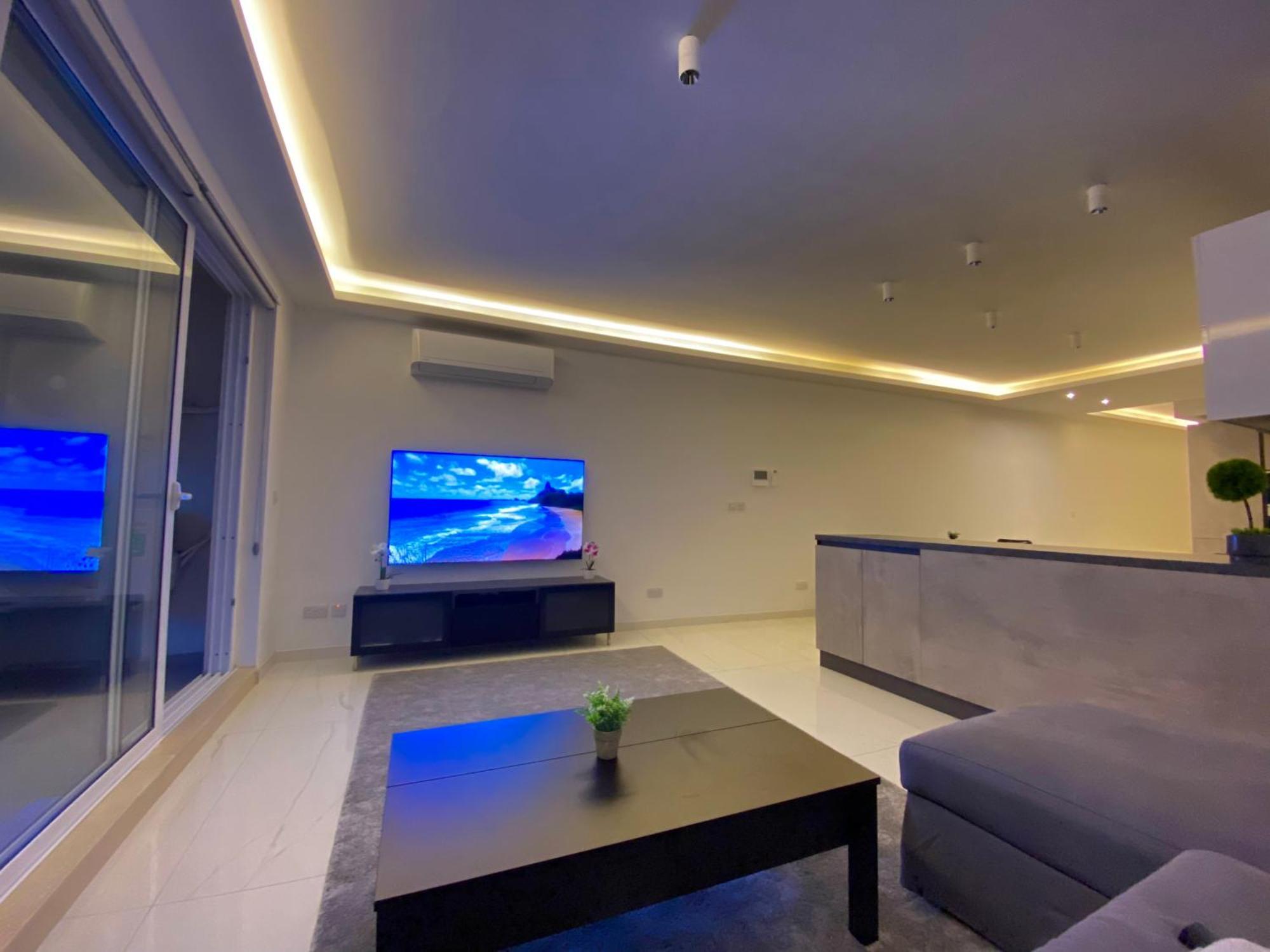 Tigne Sliema Three Bedrooms Apartment Extérieur photo